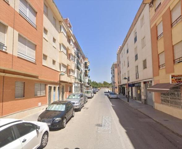 Local comercial en alquiler en Lucena, Lucena photo 0