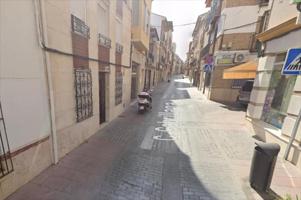 Local comercial en alquiler en Lucena, Lucena photo 0