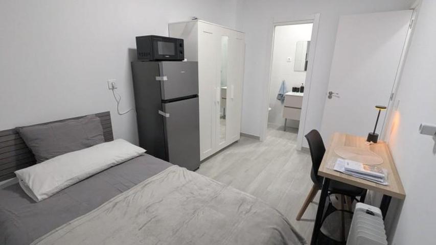 Habitación en alquiler en Alcorcón, Casco Antiguo photo 0