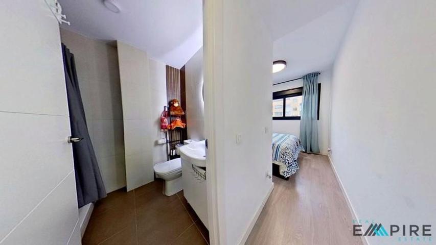 Habitación en alquiler en Parla, Avenida del Sistema Solar, 28983 photo 0