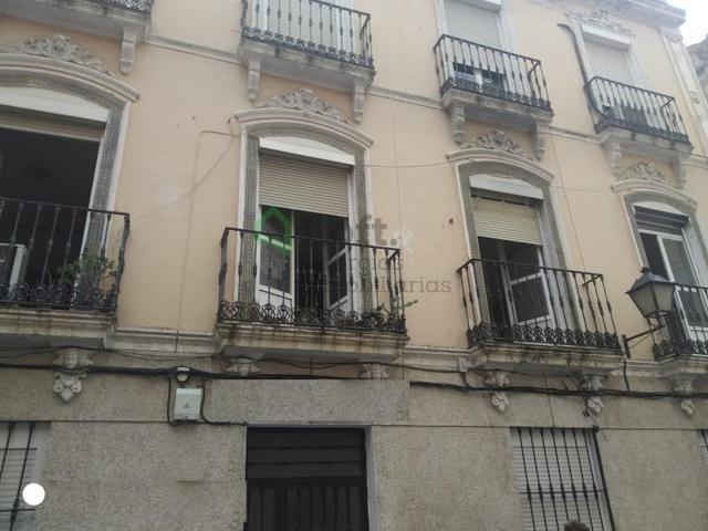 Apartamento en alquiler en Badajoz photo 0