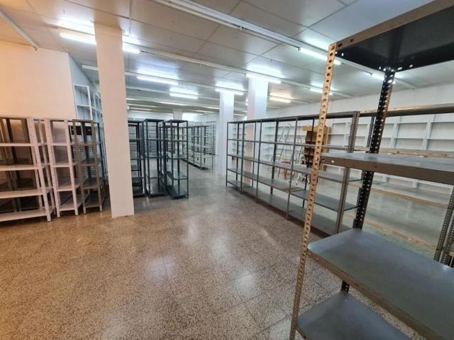 Local comercial en alquiler en Torredembarra, *CENTRE photo 0