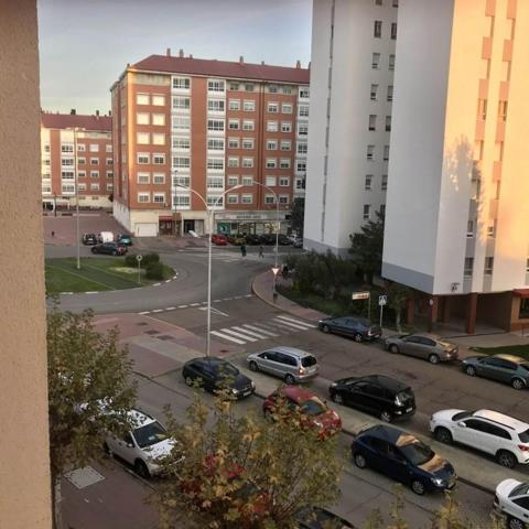 Piso en alquiler en Laguna de Duero, Prado Boyal photo 0