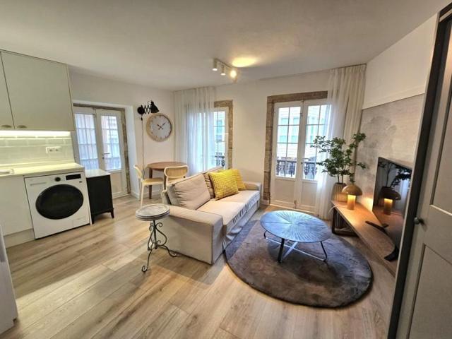 Piso en alquiler en A Coruña, Ciudad Vieja - Centro photo 0