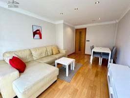 Piso en alquiler en A Coruña, Monte Alto photo 0