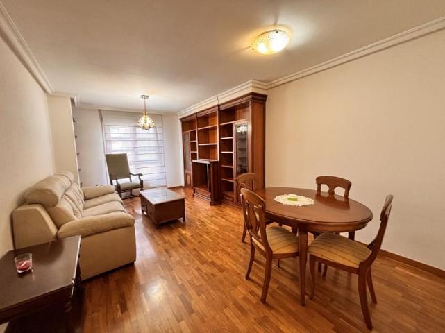 Piso en alquiler en Gijón, Gijón photo 0