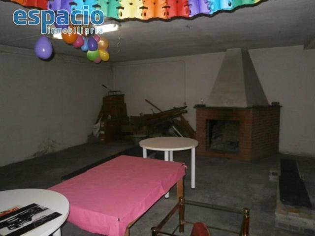 Local comercial en alquiler en Ponferrada, Alta photo 0