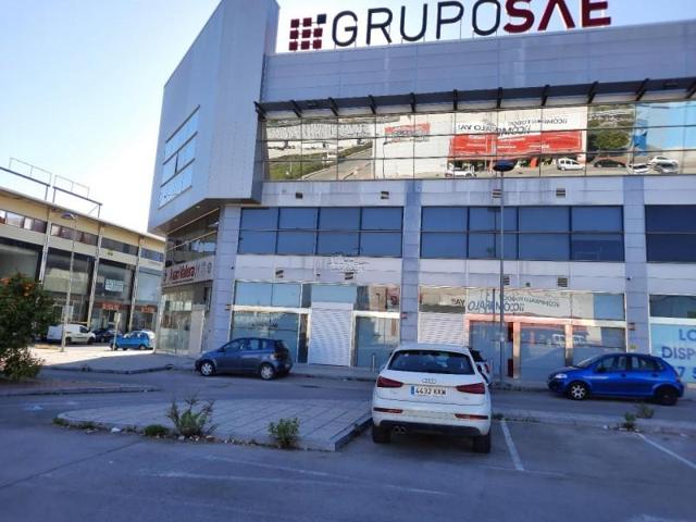 Local comercial en alquiler en Lucena, Lucena photo 0