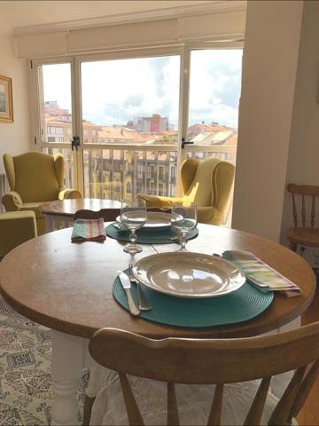 Duplex en alquiler en Santander, Centro photo 0