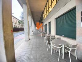 Local comercial en alquiler en Santiago de Compostela photo 0