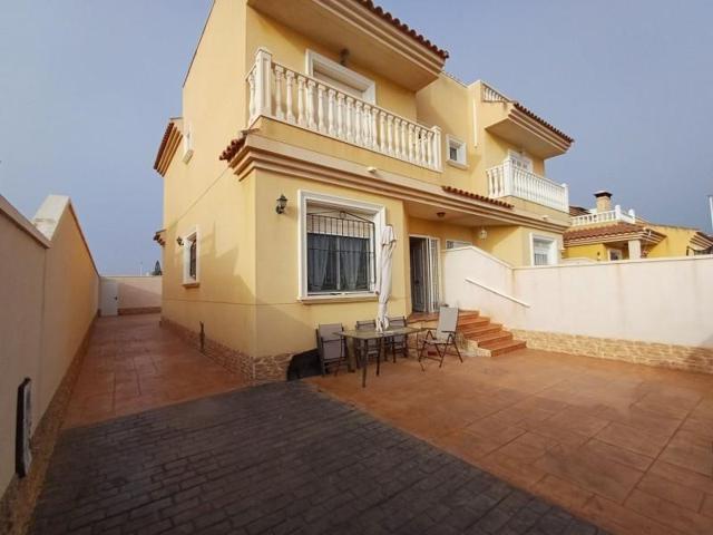 Duplex en alquiler en Los Alcázares, Las Lomas del Rame - Bahia Bella photo 0