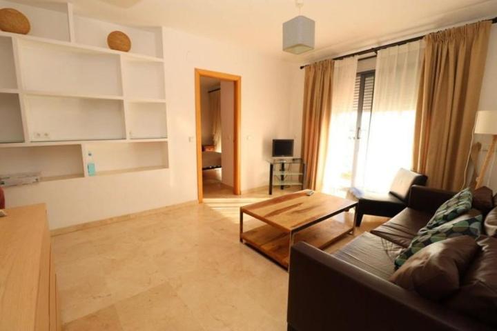 Piso en alquiler en Coín, Centro, None photo 0