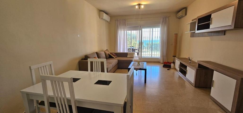 Apartamento en alquiler en Torrox Costa, Playa photo 0