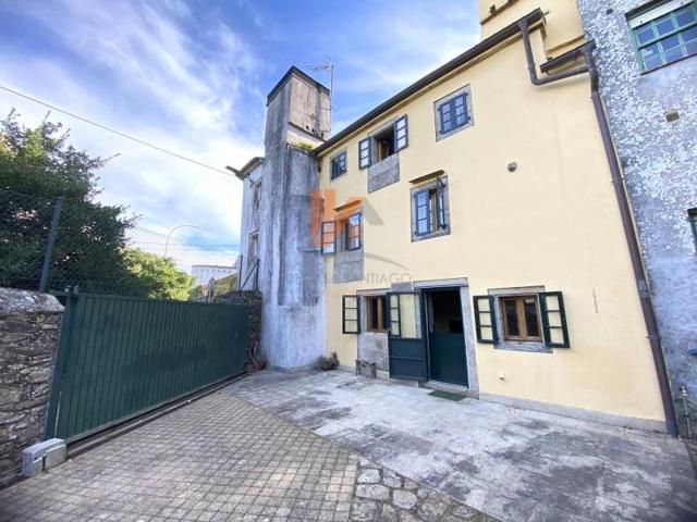 Casa en alquiler en Santiago de Compostela photo 0