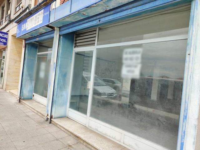 Local comercial en alquiler en Santander, Santander photo 0