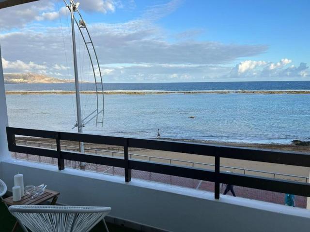 Piso en alquiler en Las Palmas de Gran Canaria, Santa Catalina photo 0