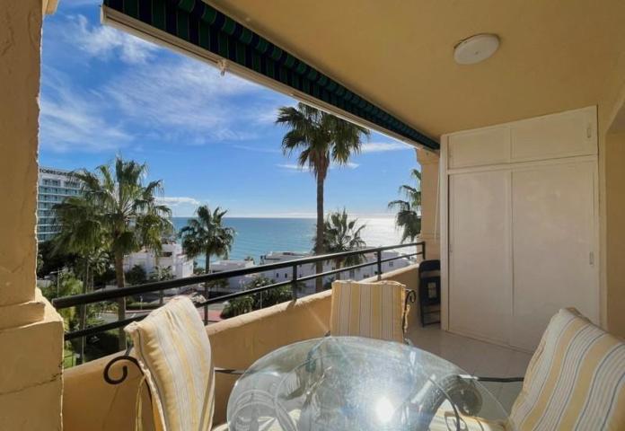 Apartamento en alquiler en Benalmádena, Torrequebrada photo 0