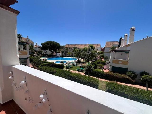 Apartamento en alquiler en Marbella, Marbesa photo 0