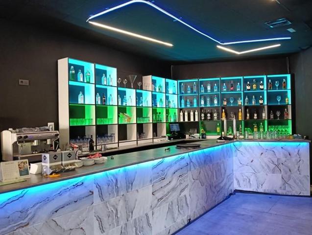 Local comercial en alquiler en Mislata, Los Juzgados photo 0