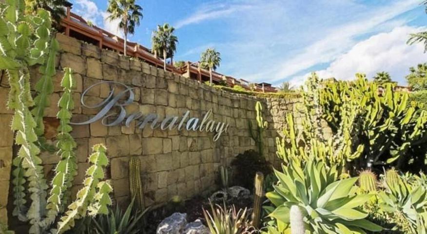 Apartamento en alquiler en Estepona, Estepona East - Benatalaya photo 0