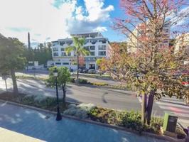 Apartamento en alquiler en Marbella photo 0