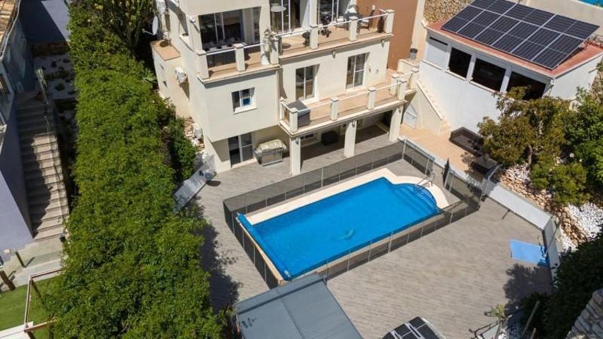 Chalet en alquiler en Mijas, Riviera del sol photo 0