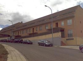 Garaje en venta en Benavente, Castilla y leon photo 0