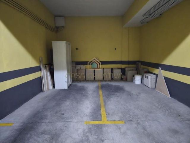 Garaje en venta en Rocafort photo 0