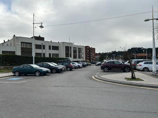 Local comercial en venta en Castrillón, Castrillón photo 0