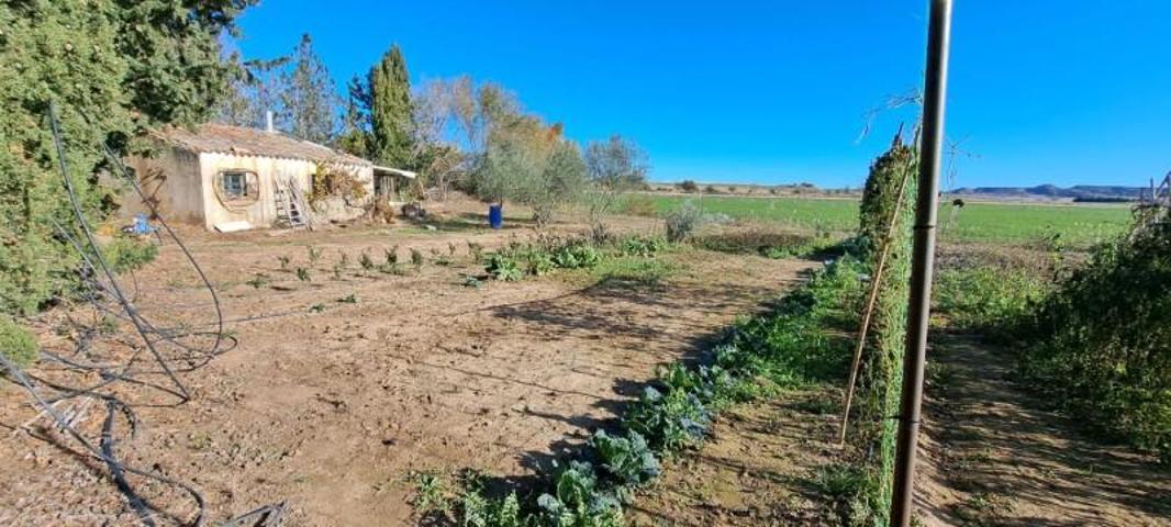 Terreno en venta en Huesca, Huesca photo 0