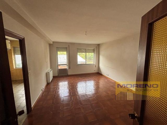 Piso en venta en Becerreá photo 0