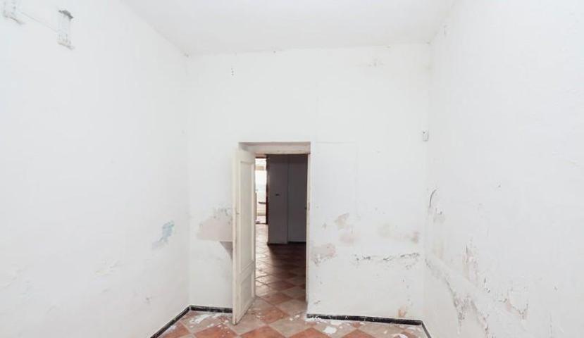 Piso en venta en Alberic, Metro alberic photo 0