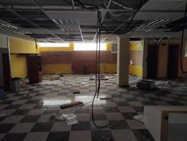 Local comercial en venta en Sant Joan de Moró, Comunidad valenciana photo 0