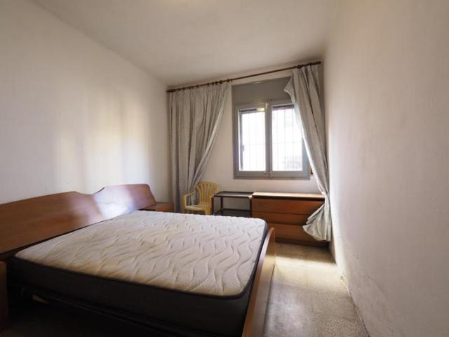 Piso en venta en Figueres, Marca del Ham - Vilatenim photo 0