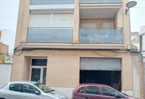 Local comercial en venta en Sagunto, Sagunto photo 0
