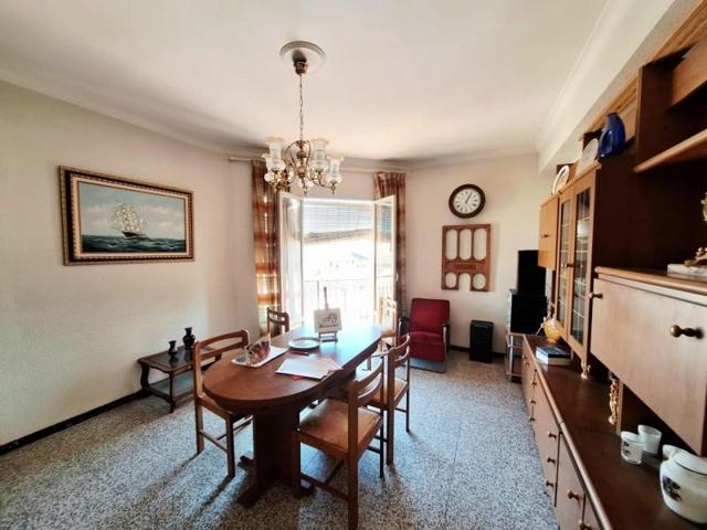 Piso en venta en Carcaixent, Centro 2 photo 0