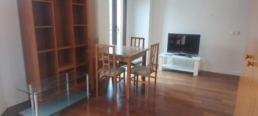 Apartamento en venta en Badajoz, Casco Antiguo photo 0