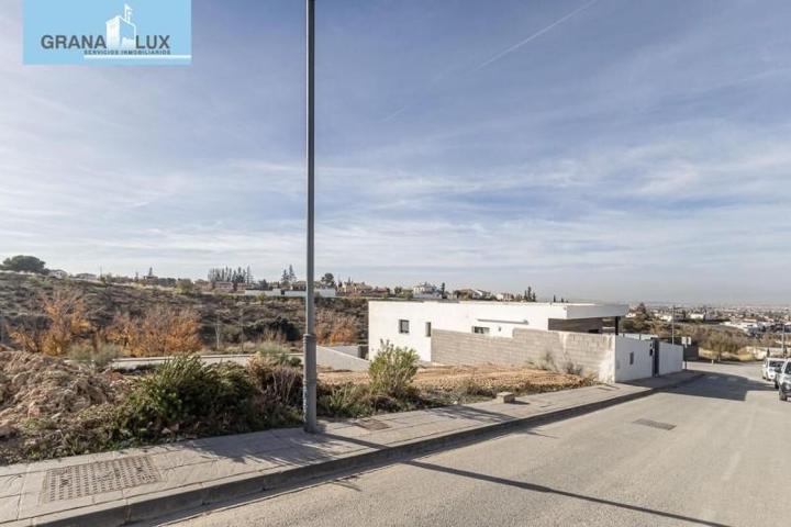 Terreno en venta en Zubia, Altos de la Zubia photo 0