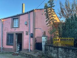 Casa con terreno en venta en Láncara photo 0