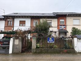 Casa en venta en Ponferrada, Alta photo 0