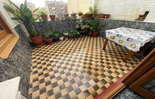 Piso en venta en Santa Bárbara, Centro photo 0