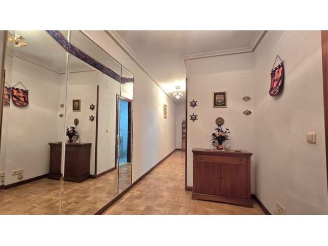 Piso en venta en Villarcayo de Merindad de Castilla la Vieja photo 0