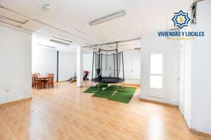 Local comercial en venta en Armilla, Armilla photo 0
