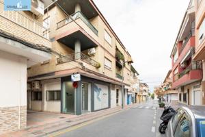 Local comercial en venta en Armilla, Armilla photo 0