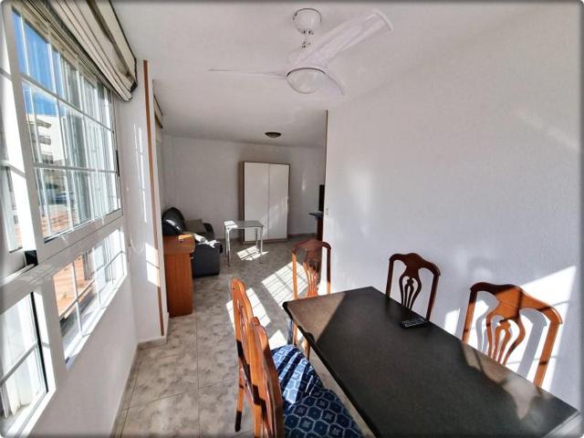 Apartamento en venta en Piles photo 0