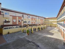 Piso en venta en Las Gabias photo 0