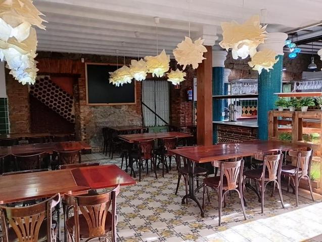 Local comercial en venta en Guarnizo, Costa de cantabria photo 0