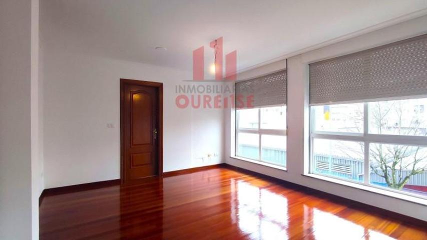 Piso en venta en Ourense, Couto photo 0