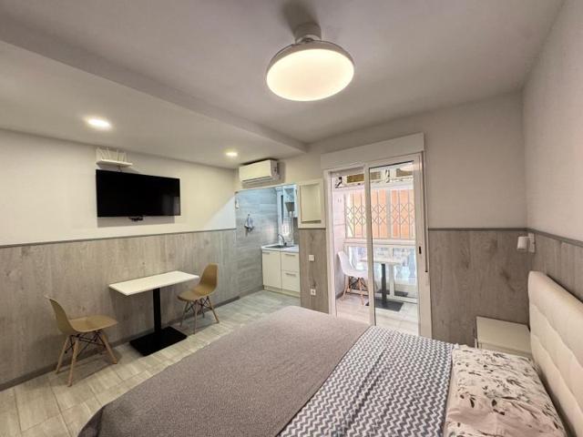 Apartamento en venta en Torrevieja, Playa del Cura photo 0