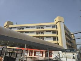 Local comercial en venta en San Bartolomé de Tirajana, Playa del Inglés photo 0